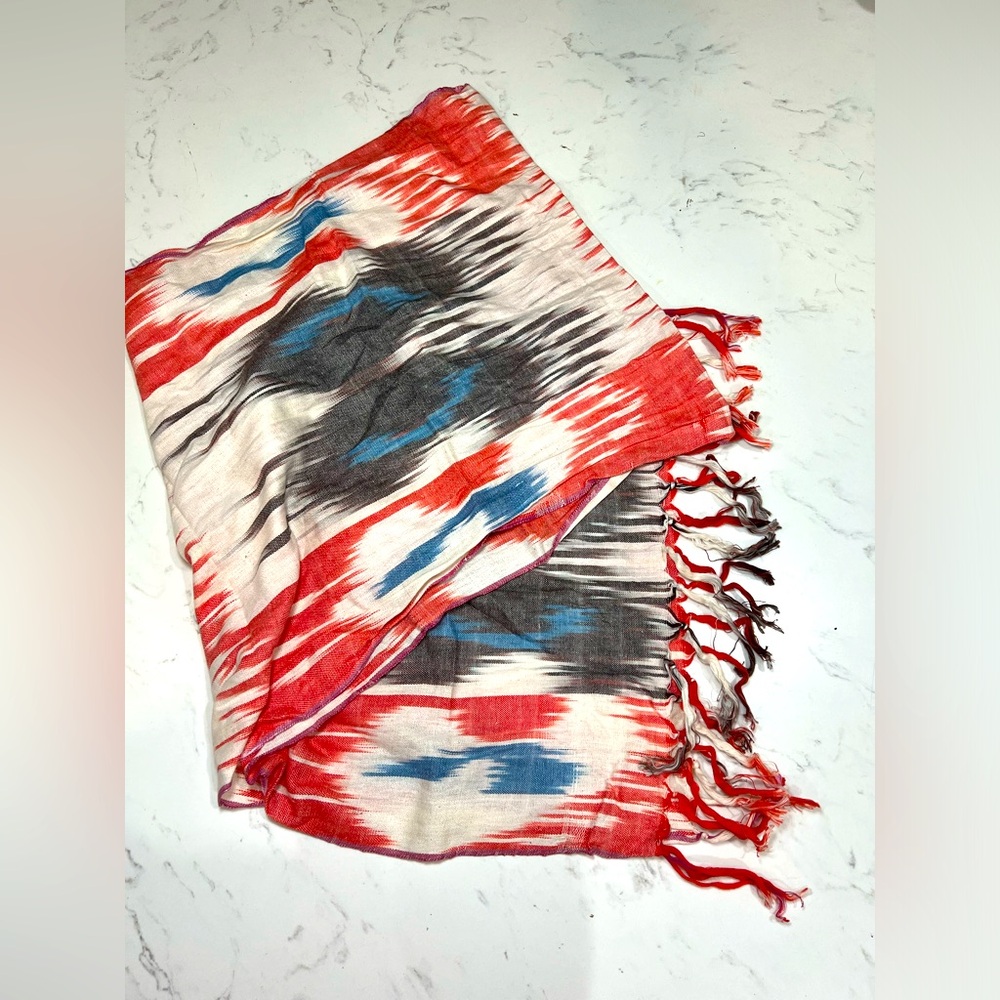 Tribal light spring scarf
